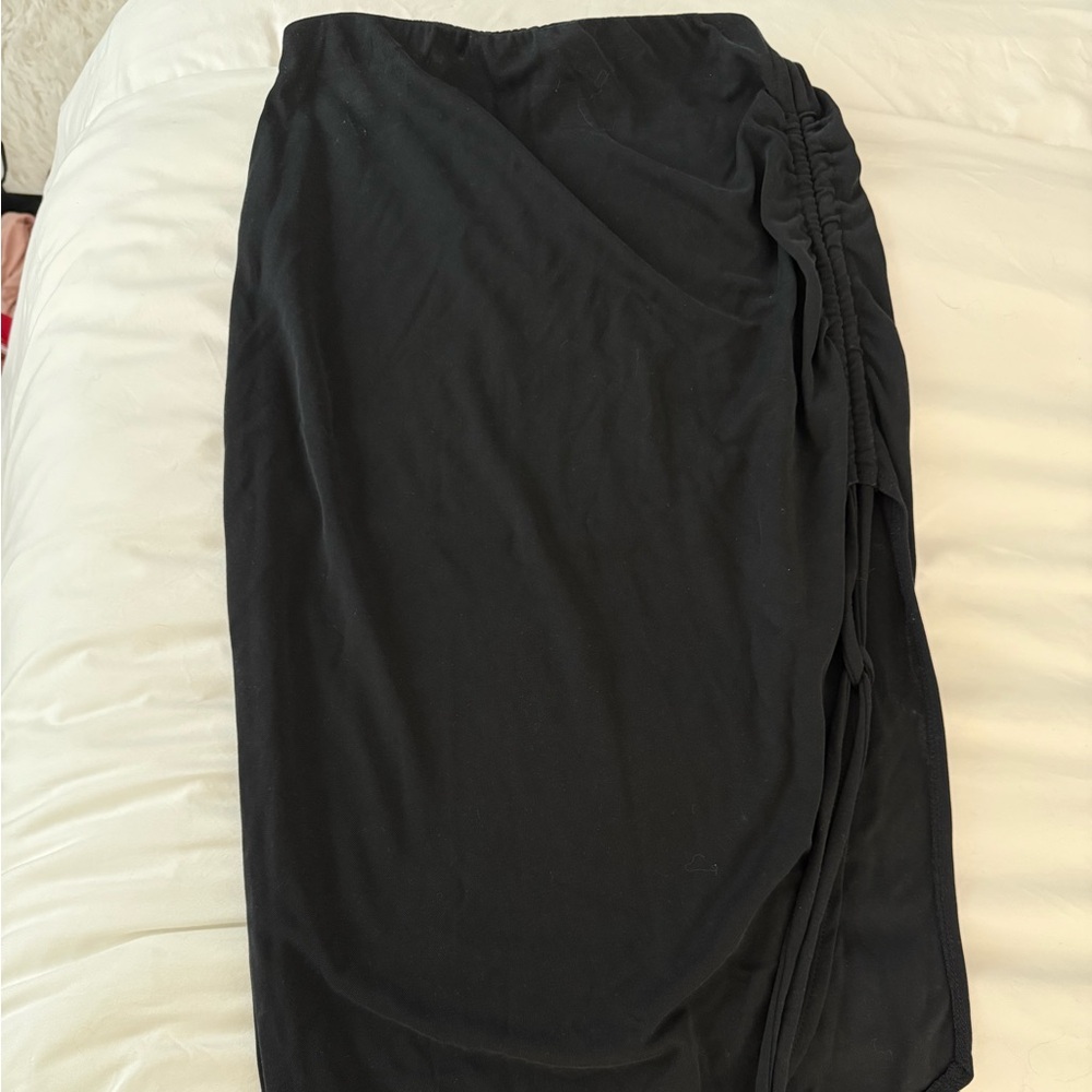 Elegant Black Women's Skirt